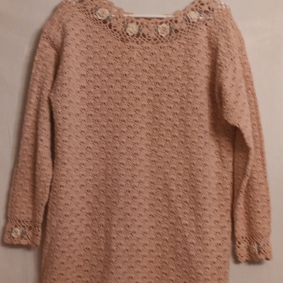 Colleen's Collectibles Elegant Crochet Floral Knitted By Hand Size Medium - Picture 11 of 11